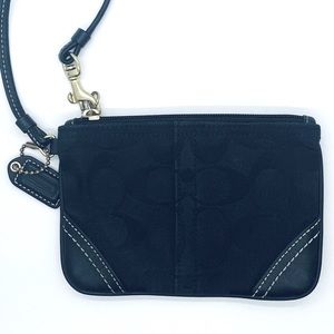 Coach Logo C Wristlet Black EUC